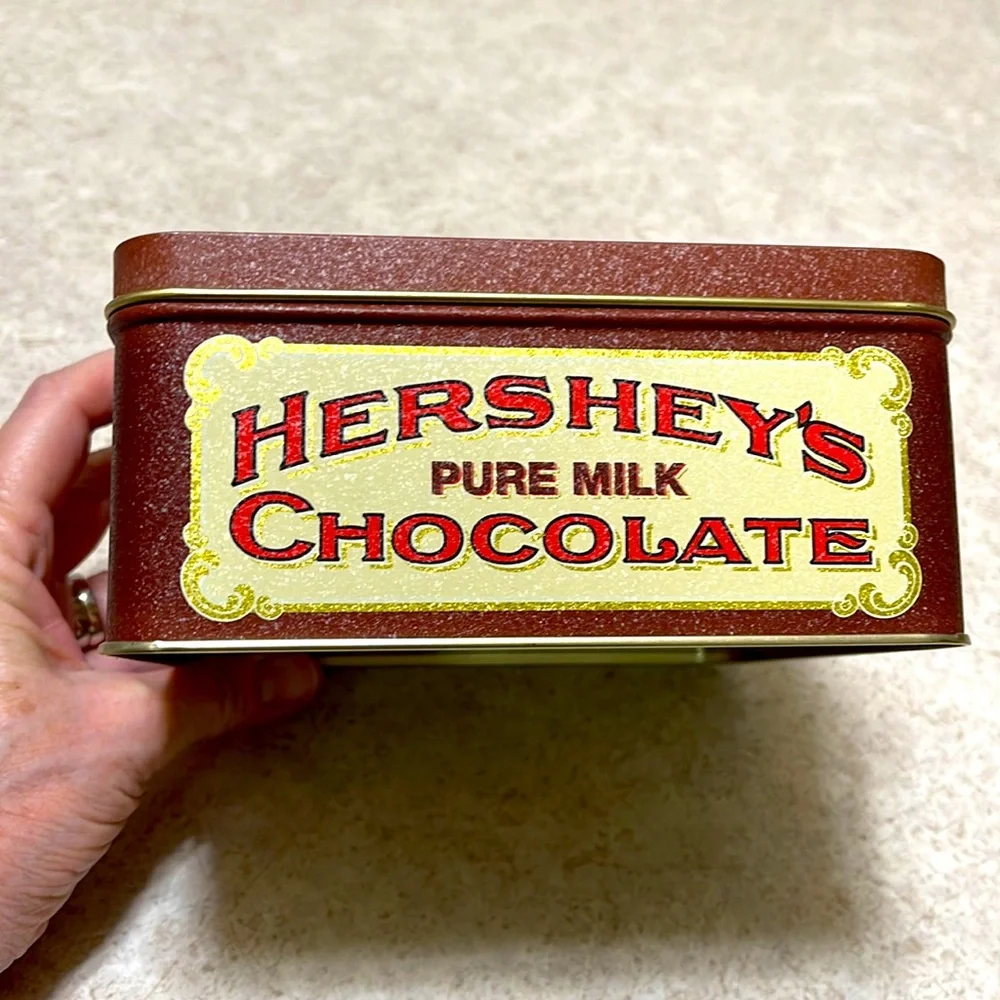 VINTAGE EDITION #2 HERSHEY’S PURE MILK CHOCOLATE” METAL TIN